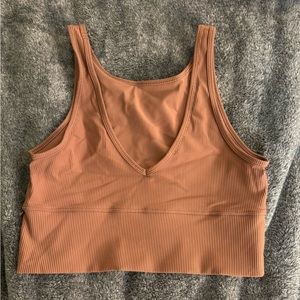 Lululemon top